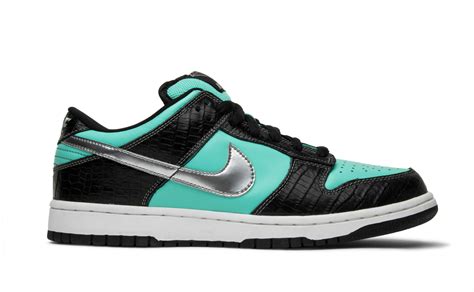 nike tiffany dunks|nike diamond supply tiffany.